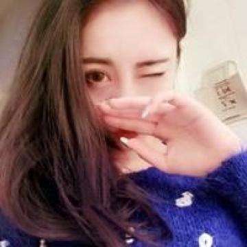 纯白魔女哔哩哔哩服下载